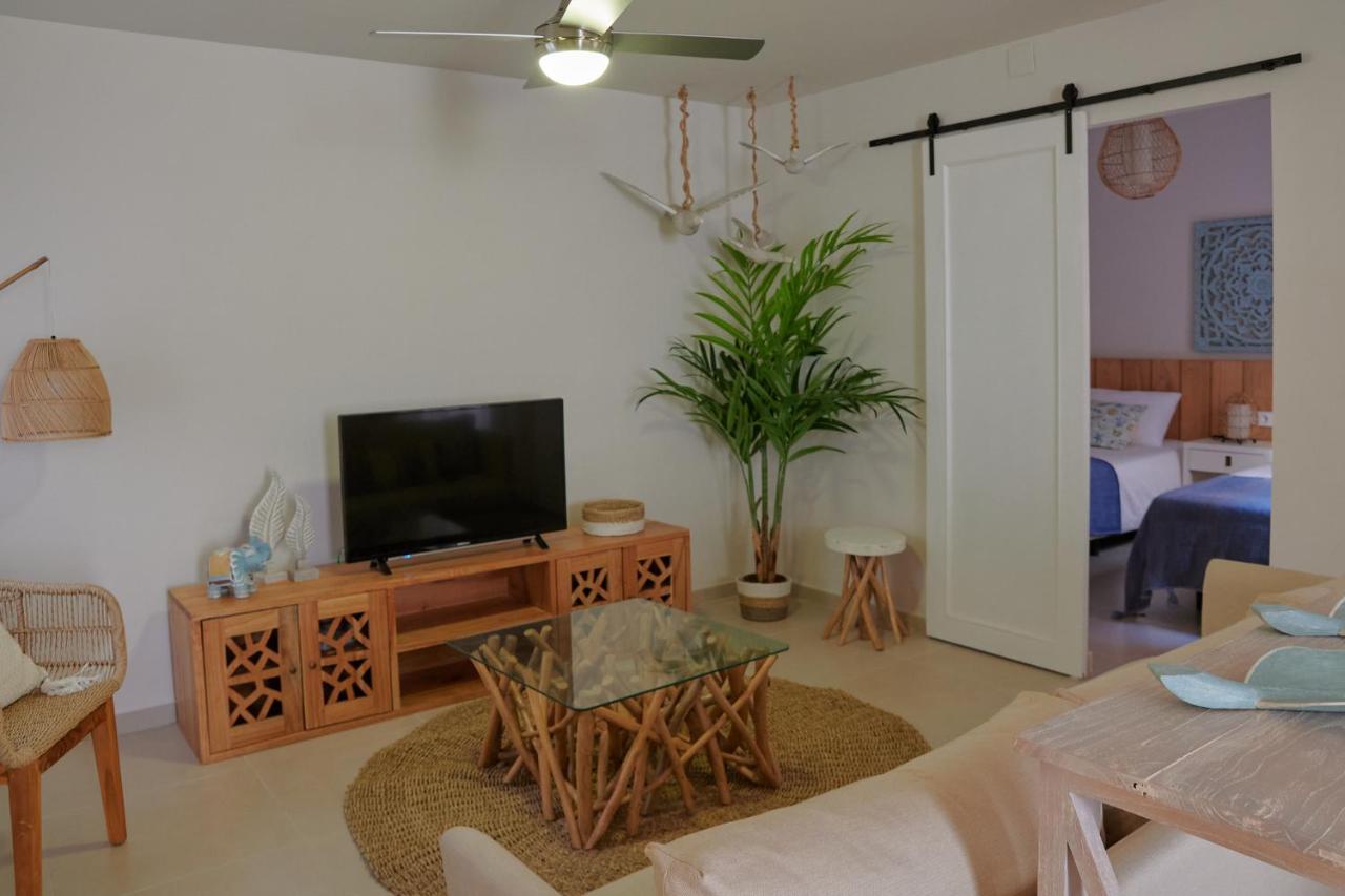 Dharma Experience Cambrils Facebook Apartamento Exterior foto