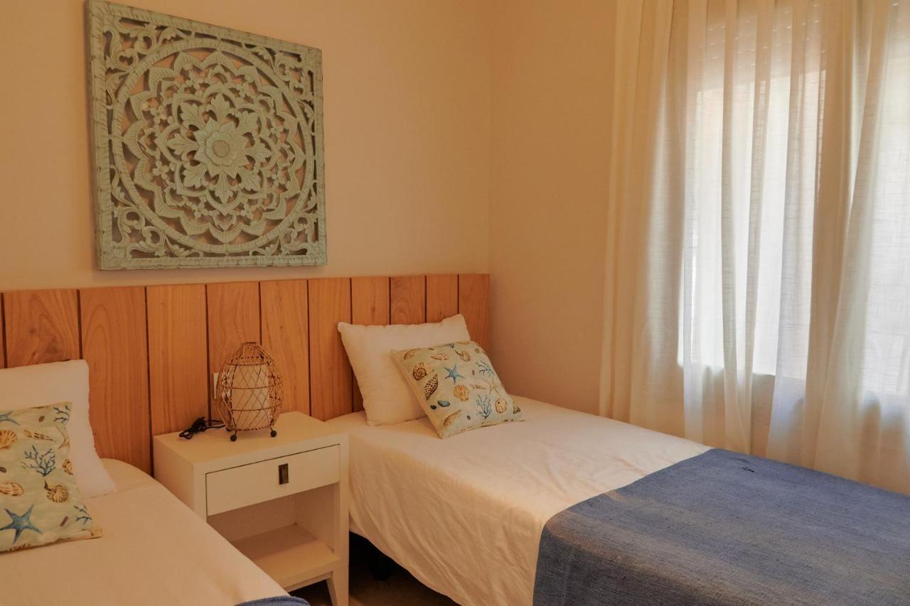 Dharma Experience Cambrils Facebook Apartamento Exterior foto