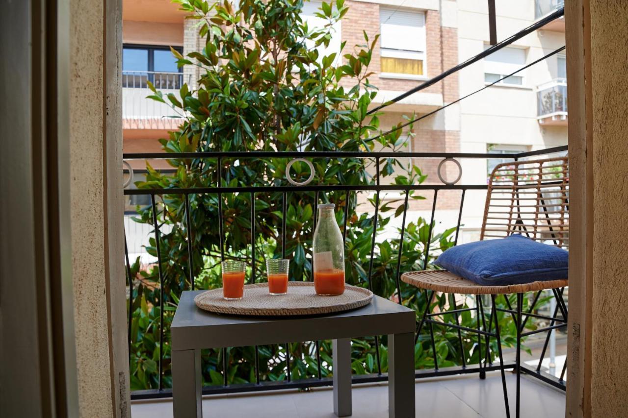 Dharma Experience Cambrils Facebook Apartamento Exterior foto